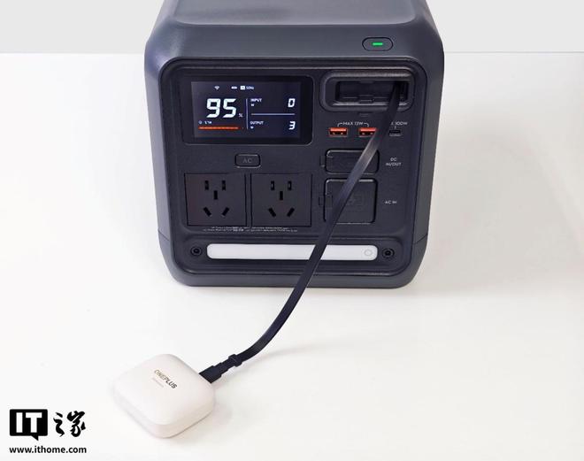 Mini户外电源上手:小巧一度电夯级体验瓦力娱乐棋牌大疆Power 1000(图12) Mini户外电源上手:小巧一度电夯级体验瓦力娱乐棋牌大疆Power 1000(图12)