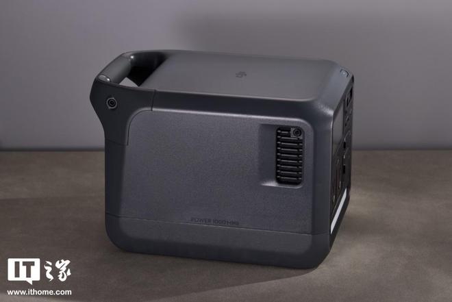 Mini户外电源上手:小巧一度电夯级体验瓦力娱乐棋牌大疆Power 1000(图19) Mini户外电源上手:小巧一度电夯级体验瓦力娱乐棋牌大疆Power 1000(图19)